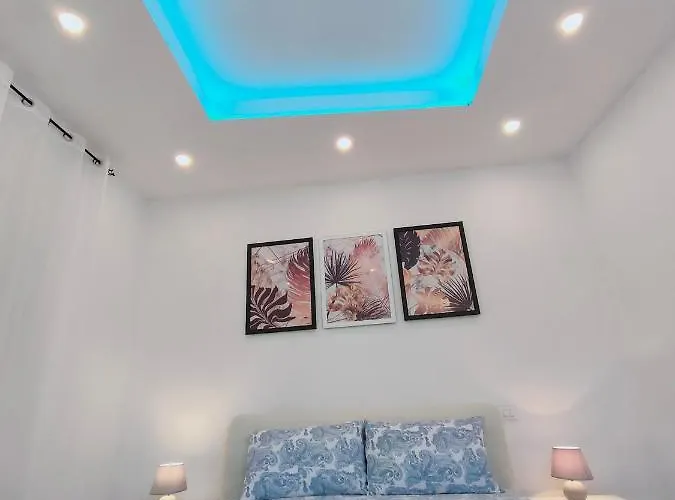 Leni\'S House